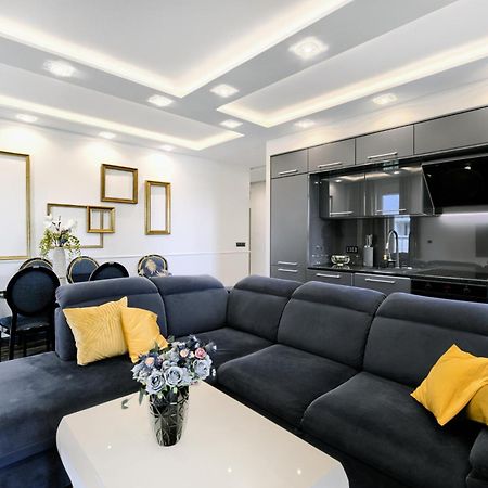 About Art Apartments - Sikorskiego Wroclaw Exterior photo